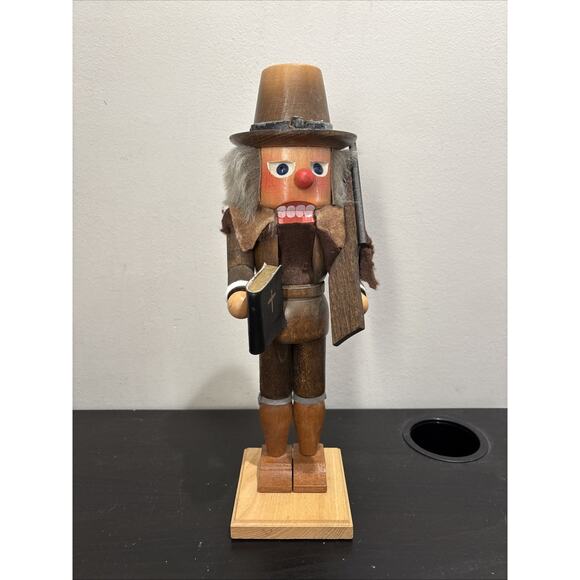 Rare Zuber Pilgrim Nutcracker Signed Limited Edition 195/5000 14" West Germany - Picture 1 of 9